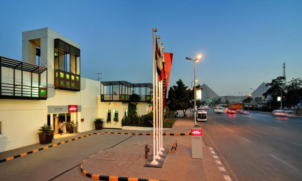 Mercure Cairo Le Sphinx Giza Exterior photo
